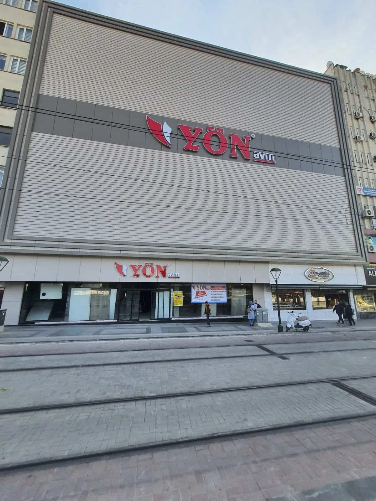Yön AVM